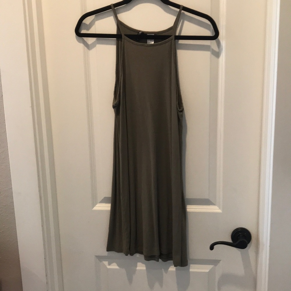 H&M green dress